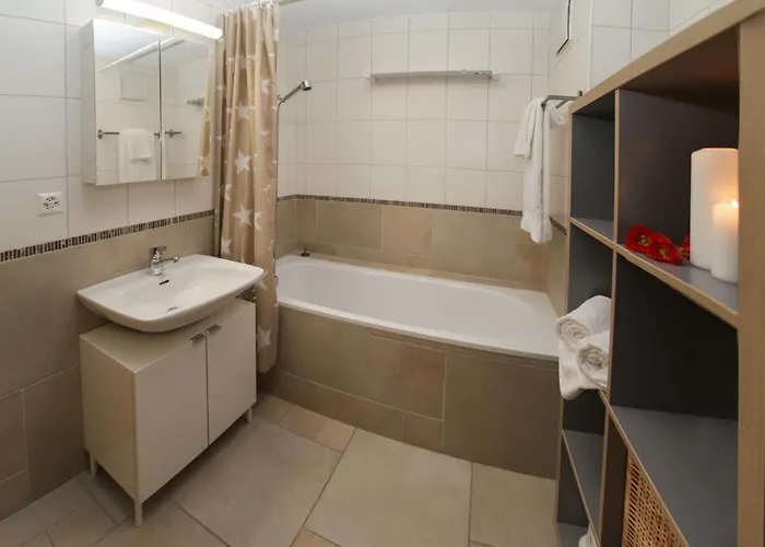 Domaine Des Reines B4 By Interhome * 南达